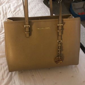 Michael Kors tote bag!